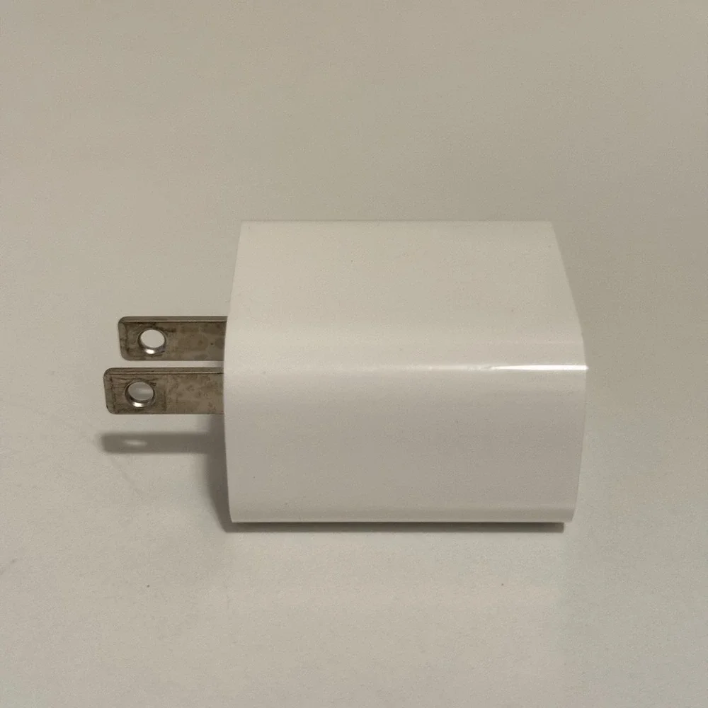 Genuine Apple A2305 MHJA3AM/A 20W USB-C Power Adapter White Oem